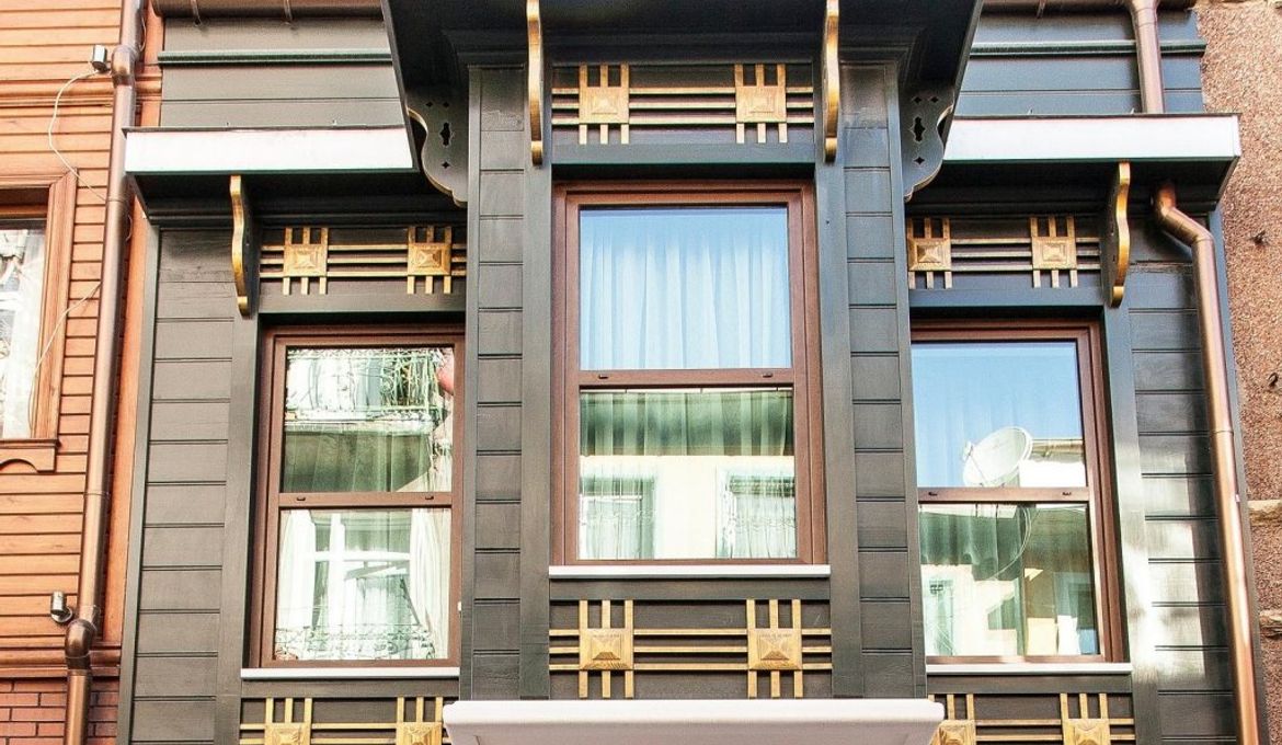 Villa Pera Suite Hotel