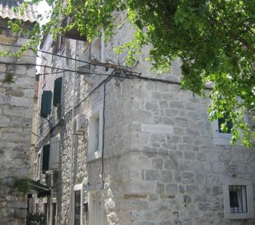 Split Central Guesthouse