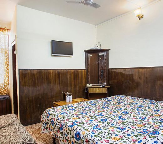 Hotel Surya Kiran