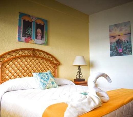 Hotel Santana