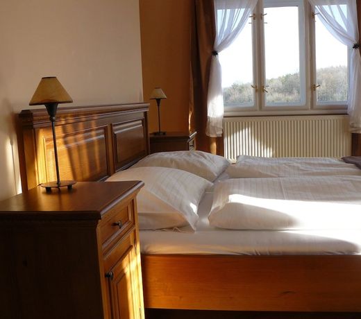 Vila U VarhanaÅe