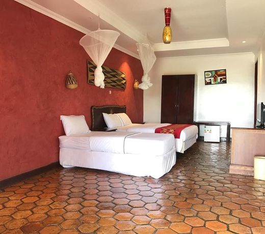 Inside Afrika Boutique Hotel
