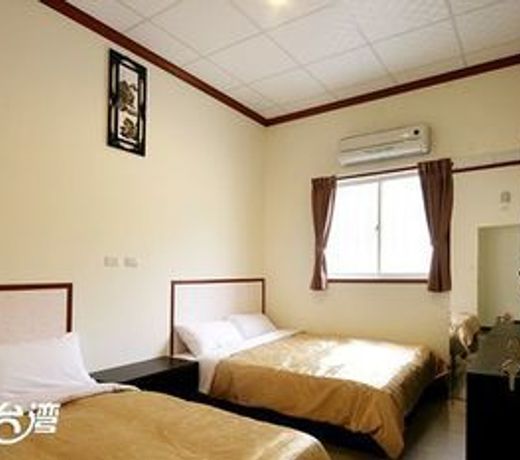 Sun Moon Lake Sunflower House