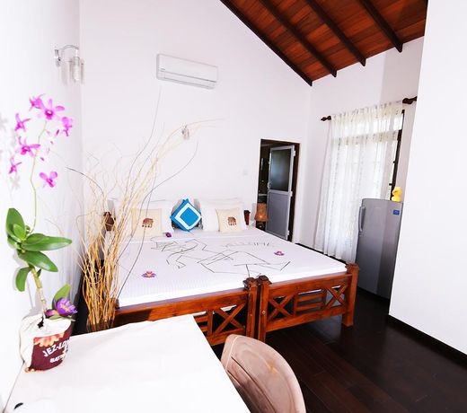 Lahiru Villa