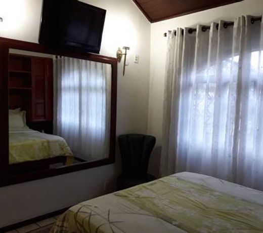 Gallardin Palace Hotel