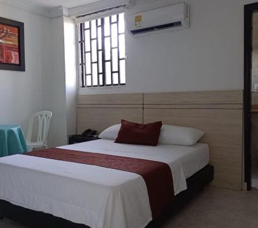 Hotel Suite Imperial 72