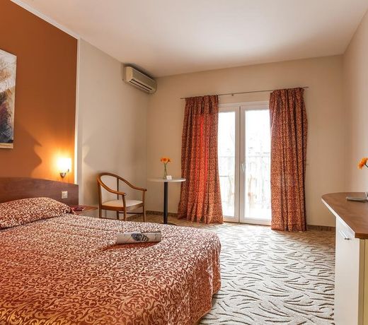 Perla Hotel