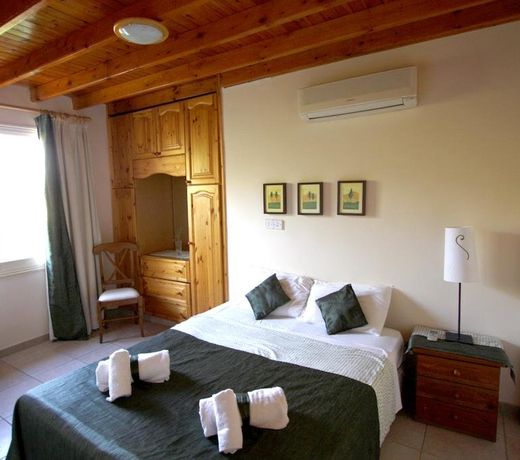 Hilltop Chalet