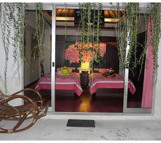 LIV BALI