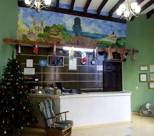 Hotel Guaranducha Inn