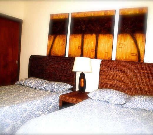B&B Luxury House