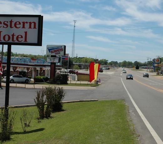Western Motel - Prentiss