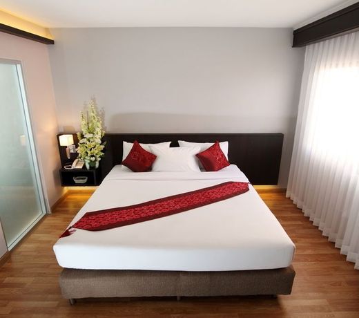 Kiss Gardenhome Chic Hotel
