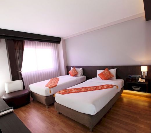 Kiss Gardenhome Chic Hotel