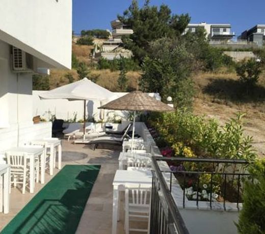 Cicek Apart Hotel