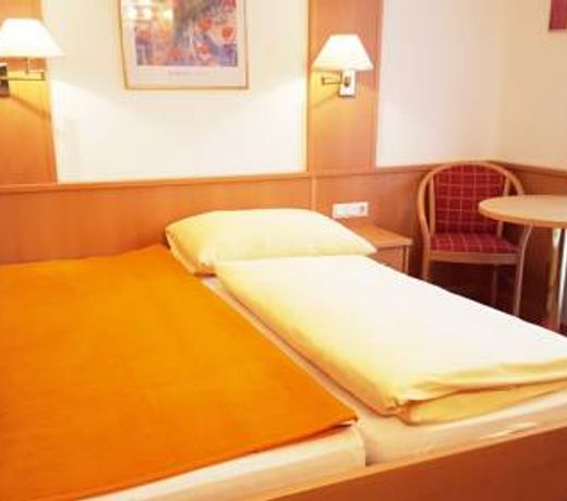 Gasthof Hotel Zur goldenen Krone