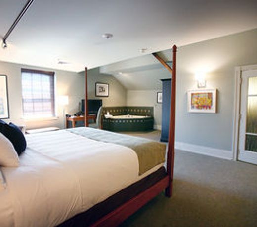 Lancaster Arts Hotel