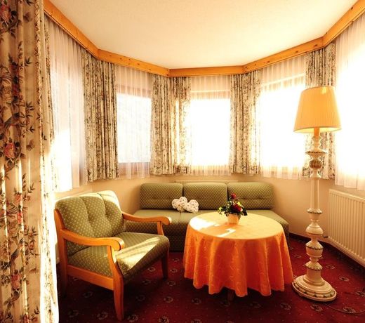 Das Posthaus stubai & smart hotel