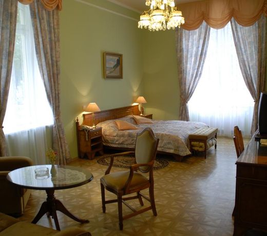 Bristol Kralovska Vila