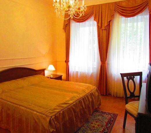 Hotel Renesance Krasna Kralovna
