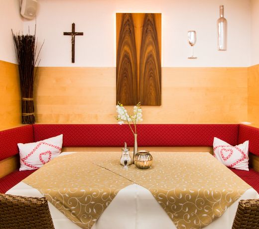 Adler Hotel-Pension