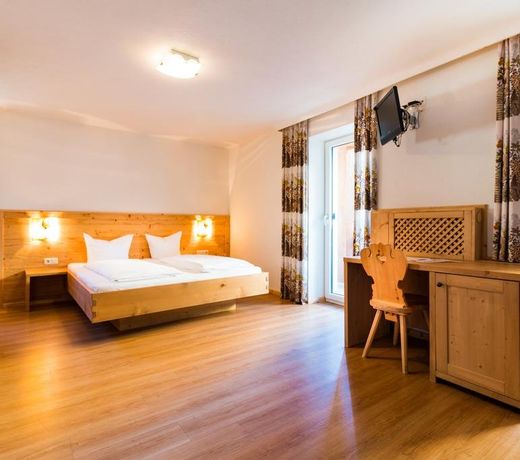 Adler Hotel-Pension