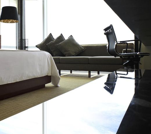Le Meridien Bangkok