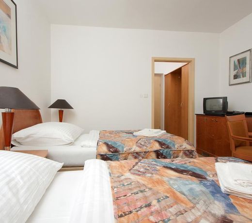 Hotel Chotol
