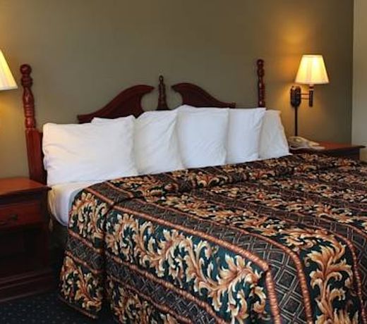 Western Village Inn
