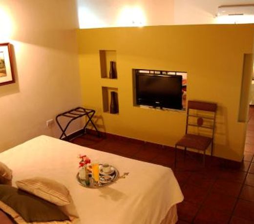 Delvino Boutique Hotel