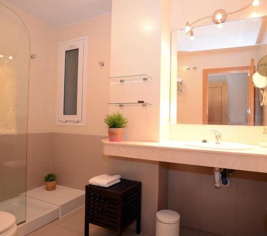 Apartamentos TurÃ­sticos Ceres