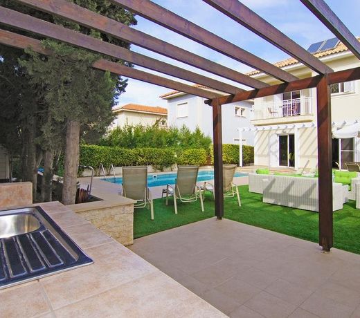 Villa Emily
