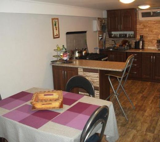 Lea Guest House
