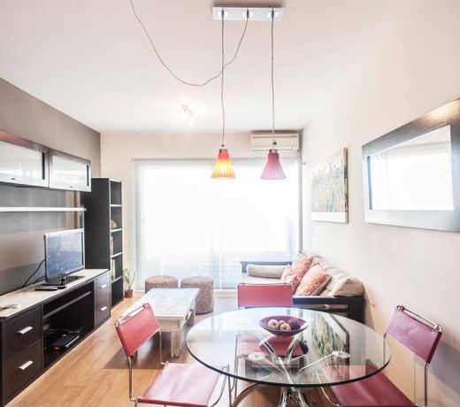 Ultimate OFFER - Palermo Holly 4PAX