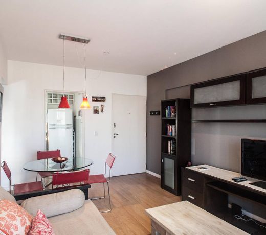 Ultimate OFFER - Palermo Holly 4PAX