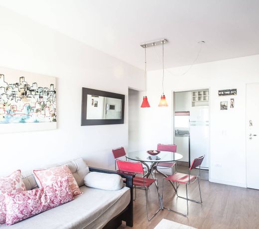 Ultimate OFFER - Palermo Holly 4PAX