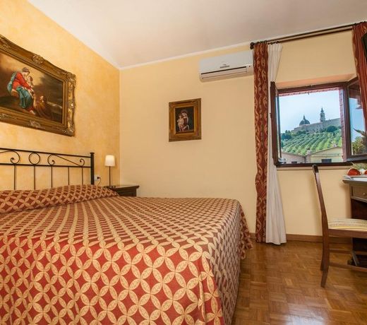 La Vecchia Fattoria