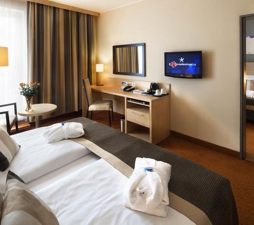 Aquapalace Hotel Prague