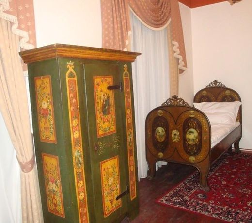 Monastery Garden Bistro & Rooms