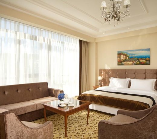 Звездный Отель WELLNESS & SPA