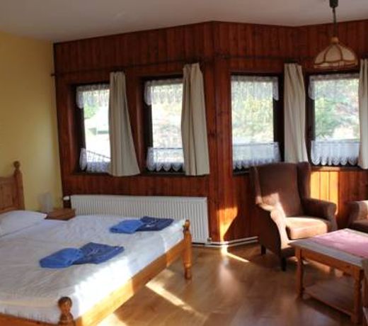 Hotel Zámeček Janovičky