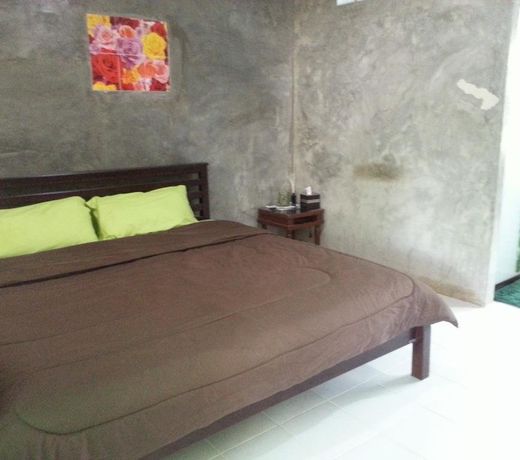 Pallada Bromeliads Garden & Resort