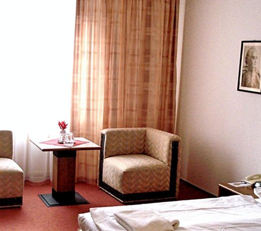 A-Austerlitz Hotel