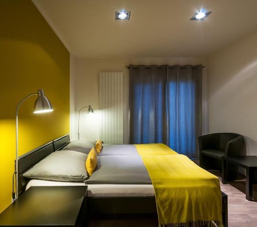 VV hotel & apartments