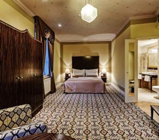 Grandezza Hotel Luxury Palace