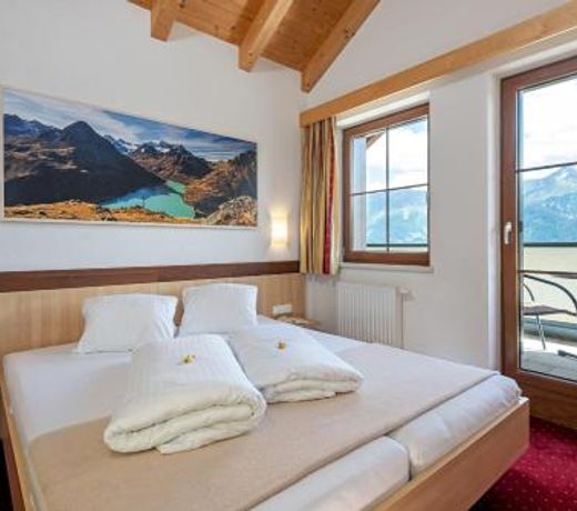 Apart-Hotel Aurora Fiss