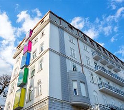 Hostel Link