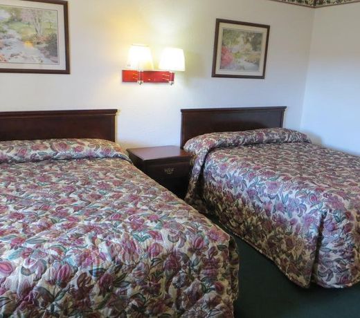 Capri Motel