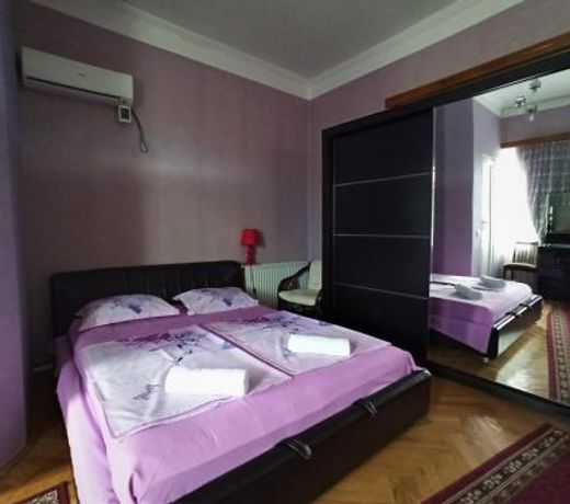 GuestHouse LILIA &Wine Celler