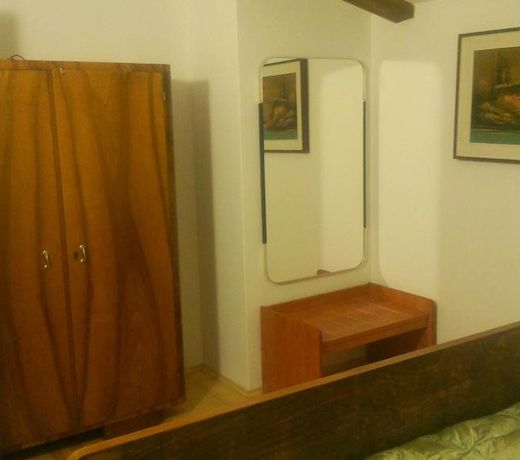 ROOMS MARIJA